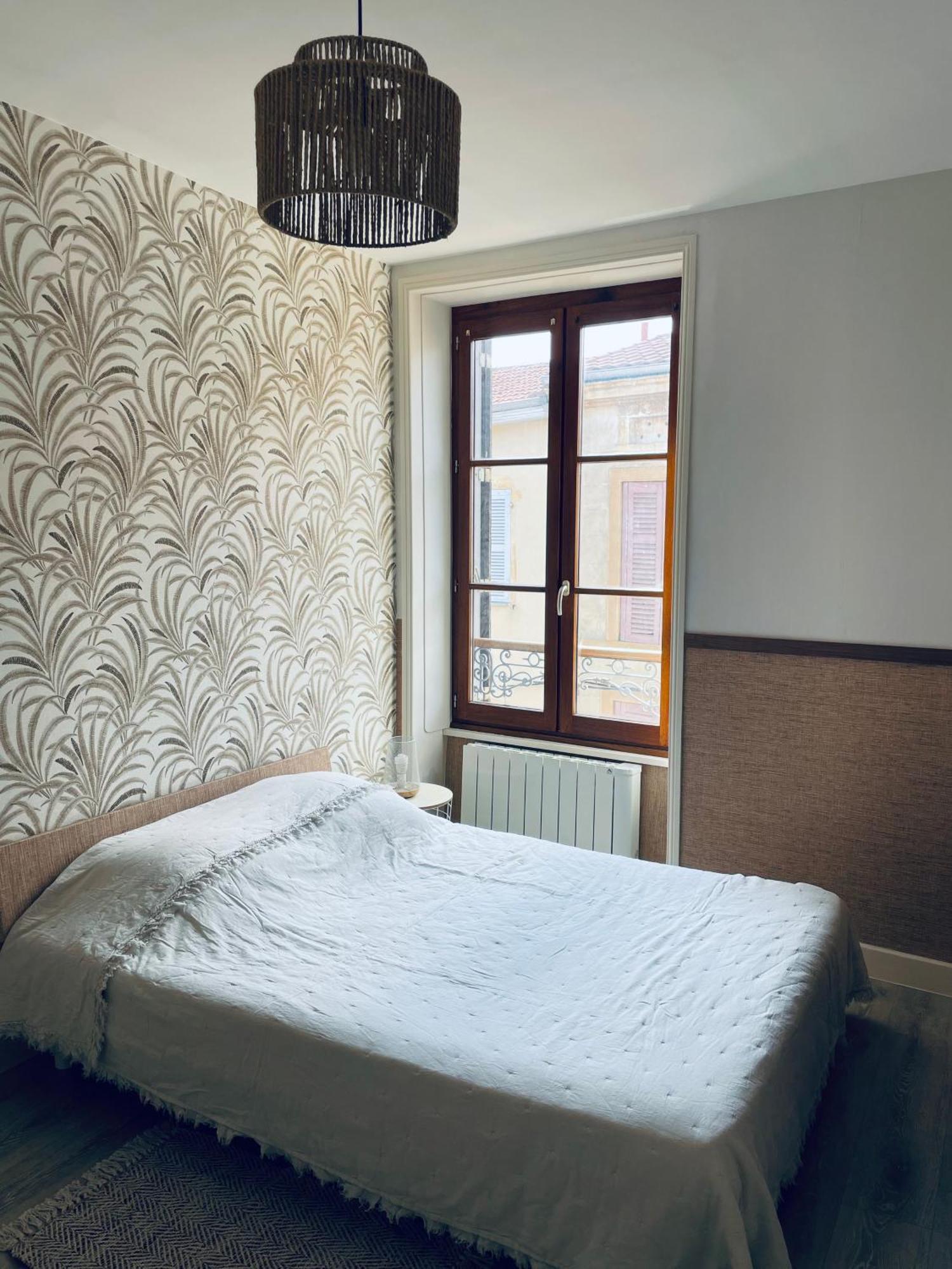 Apartment Centre De Charlieu